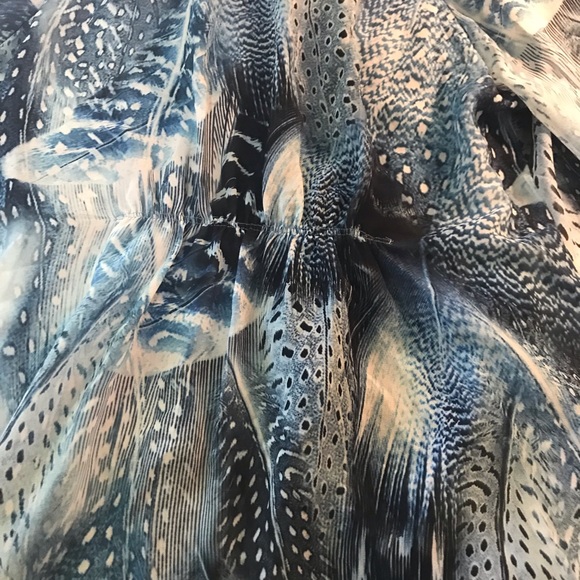 Hale Bob sheer feather print long sleeve blouse. Size small - Picture 12 of 12